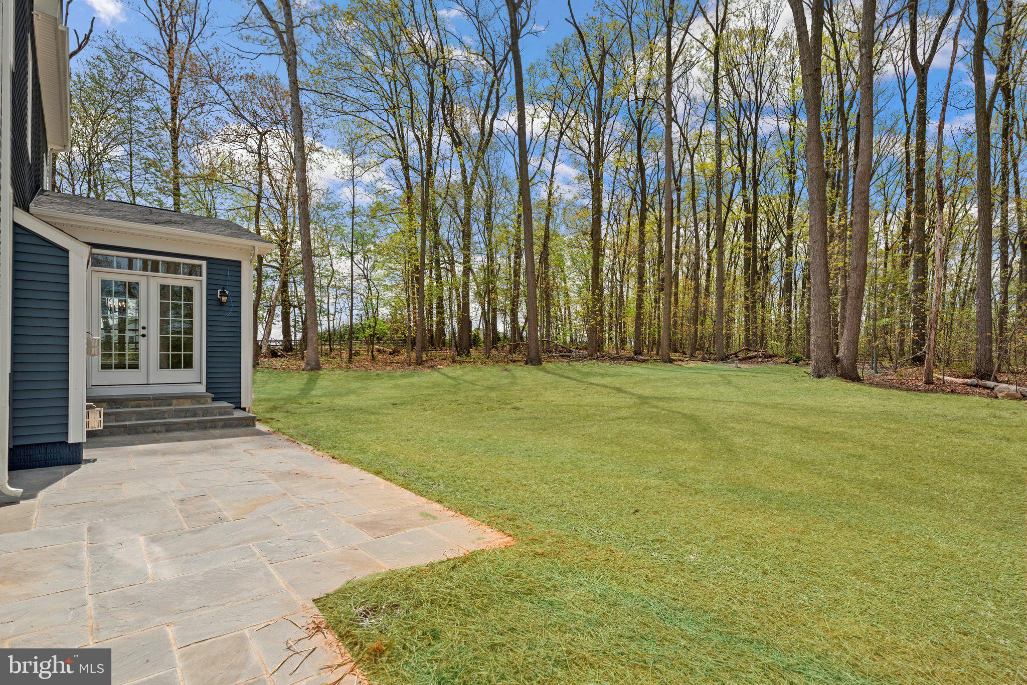 127 NOB HILL PARK DRIVE BENTON II