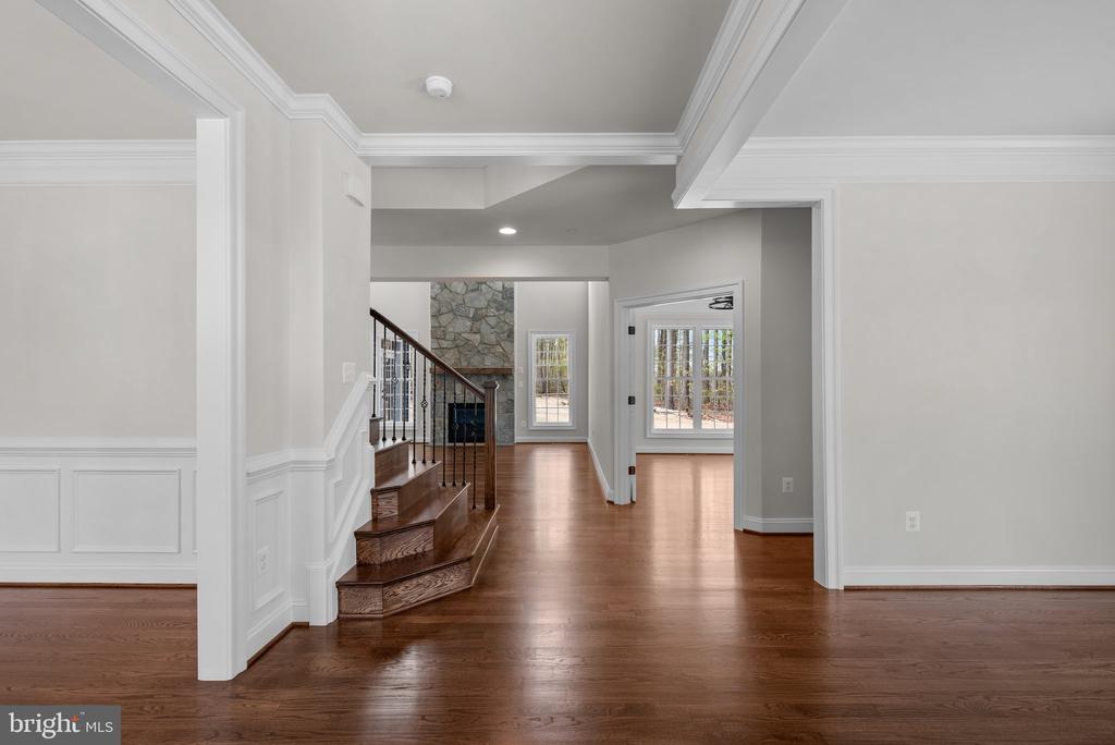 127 NOB HILL PARK DRIVE BENTON II