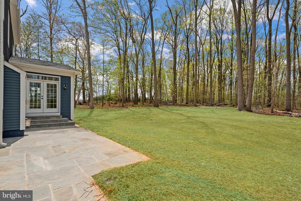 127 NOB HILL PARK DRIVE BENTON II