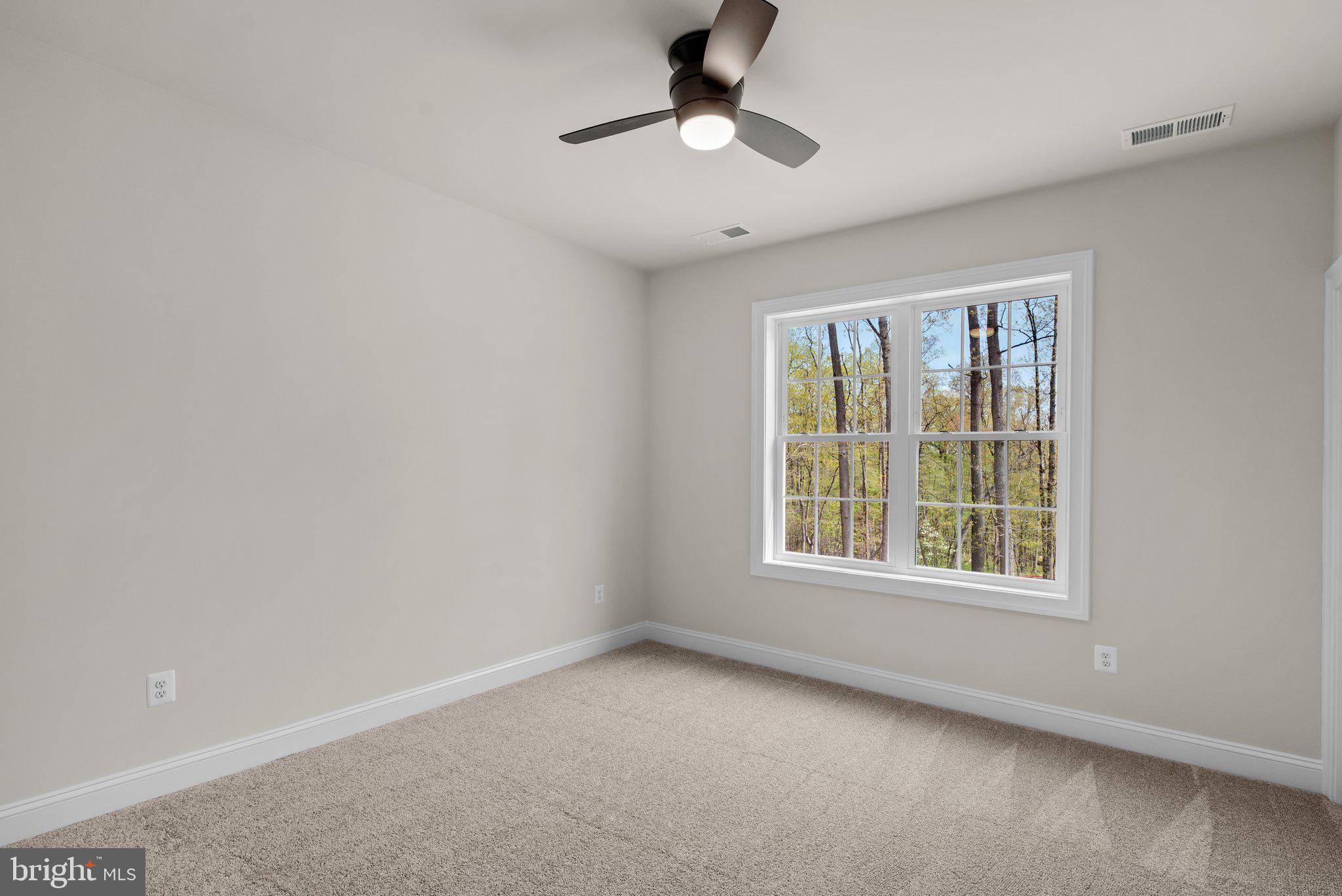127 NOB HILL PARK DRIVE BENTON II