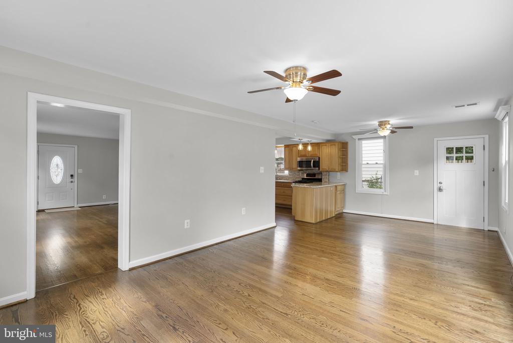 2019 NORHURST WAY N