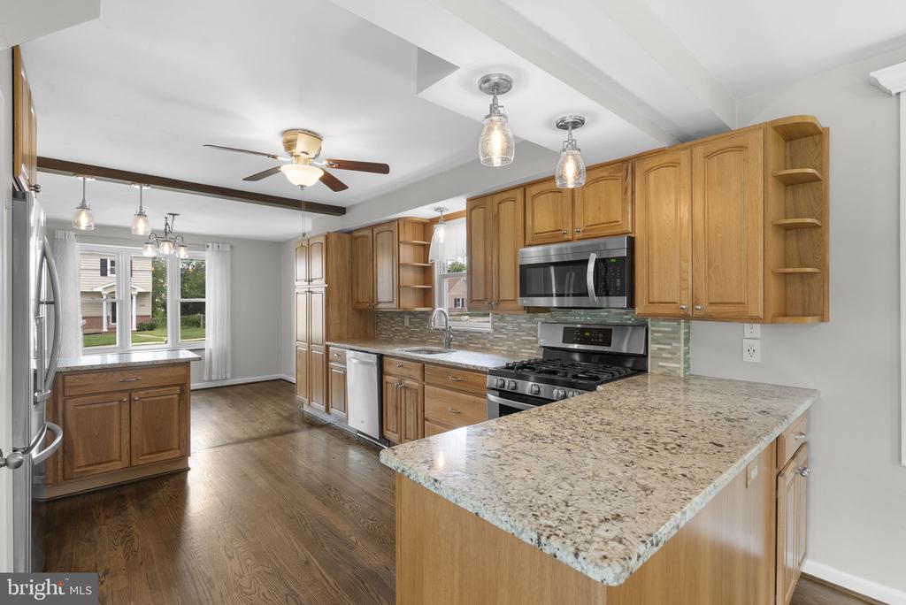 2019 NORHURST WAY N