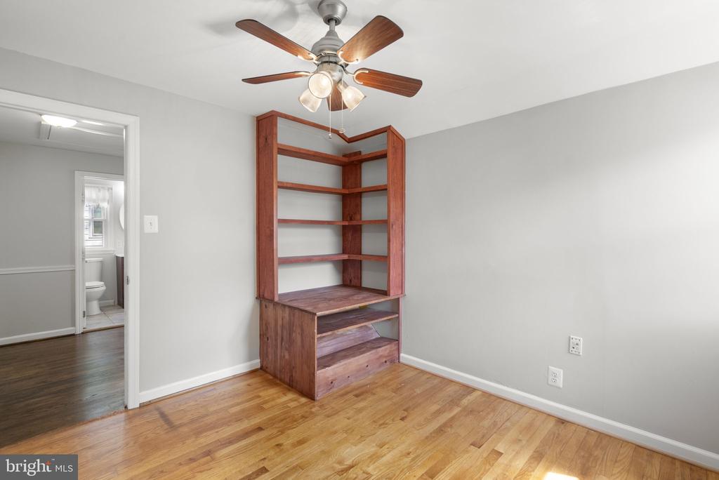 2019 NORHURST WAY N