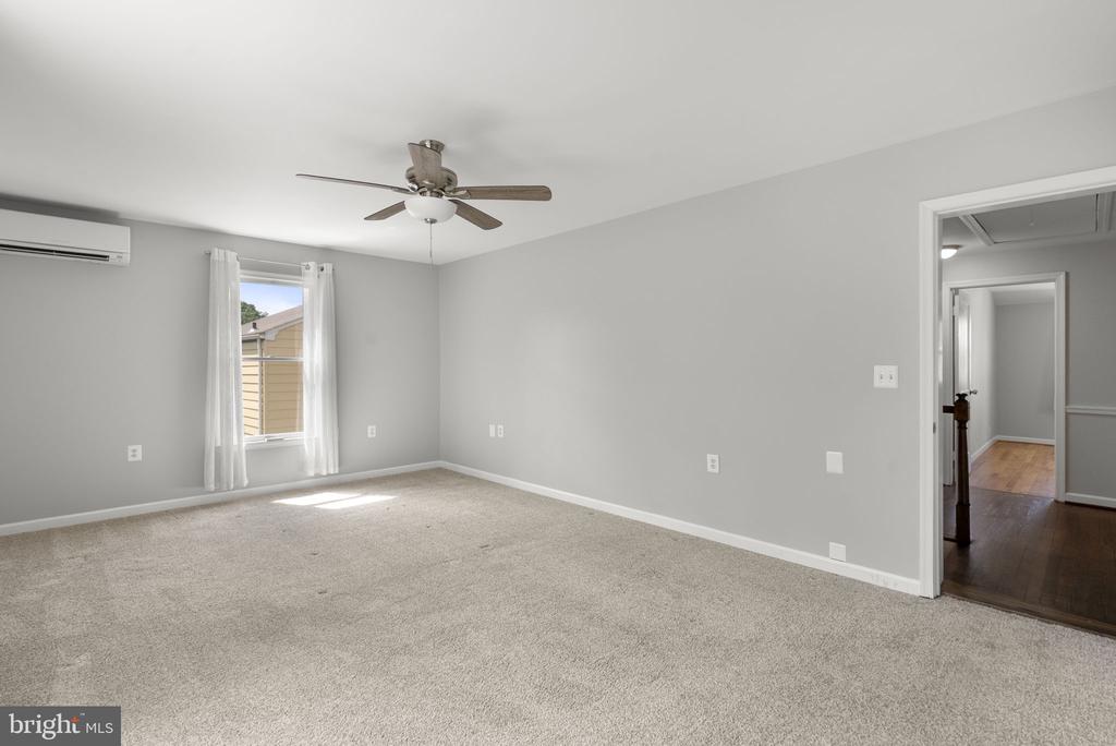 2019 NORHURST WAY N