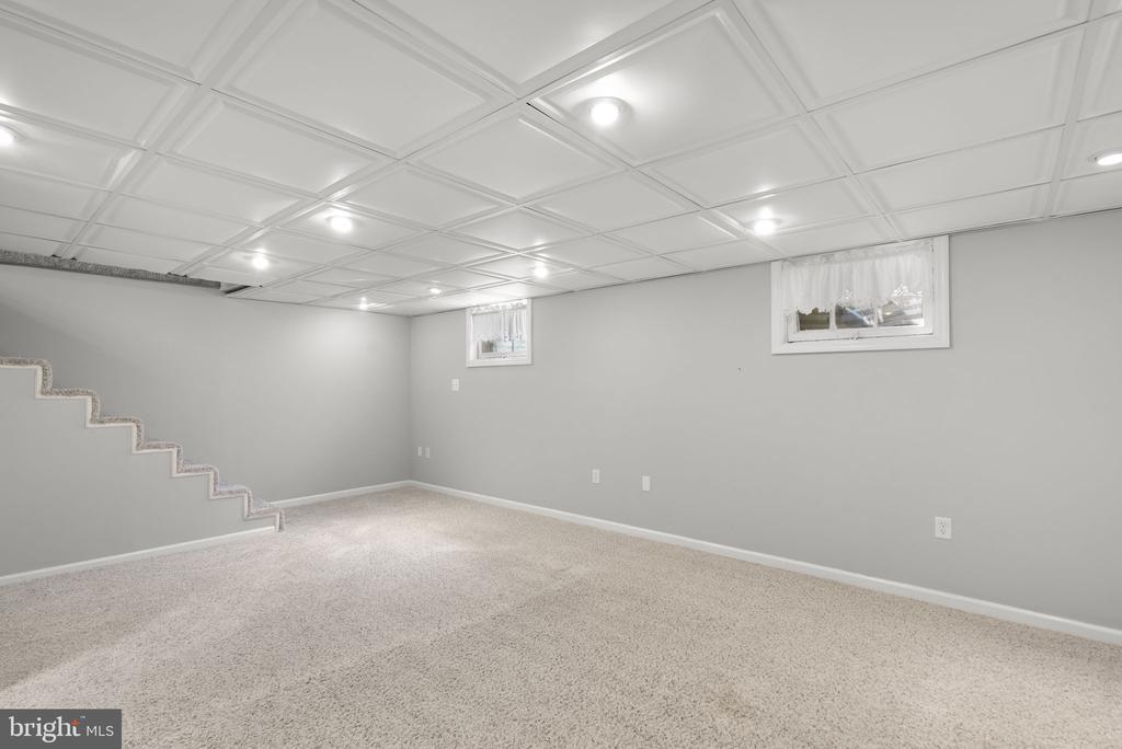 2019 NORHURST WAY N