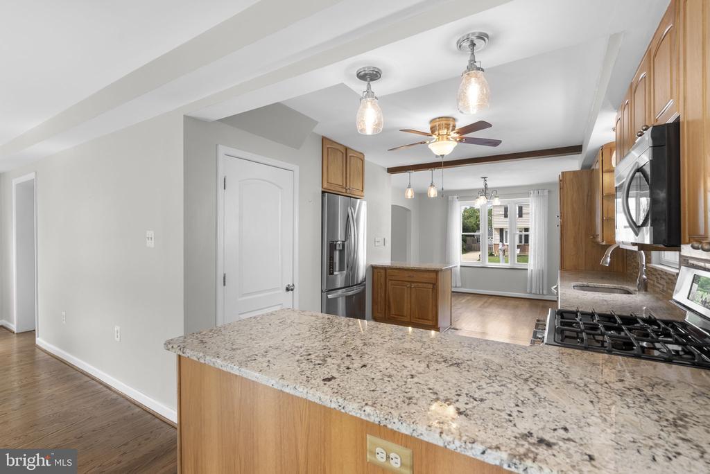 2019 NORHURST WAY N