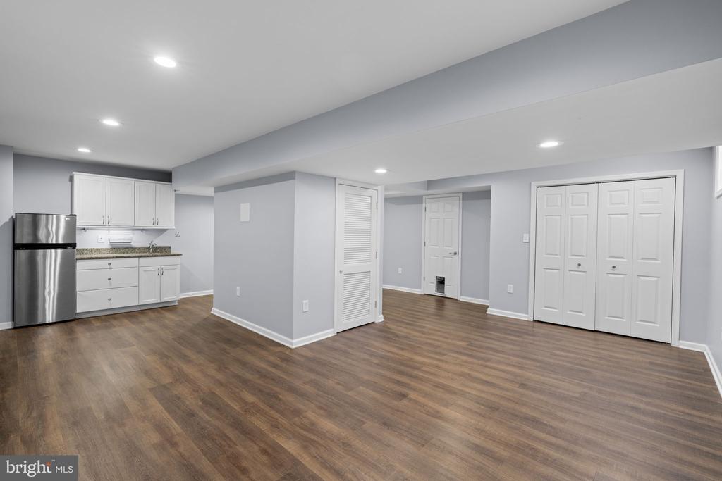 431 ROCKWAY ROAD