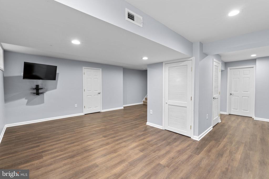 431 ROCKWAY ROAD