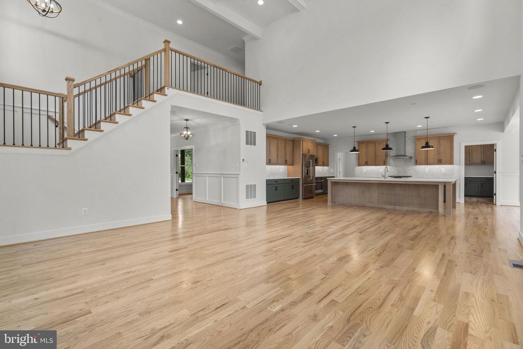 127 NOB HILL PARK DRIVE Unit: RIDGELINE