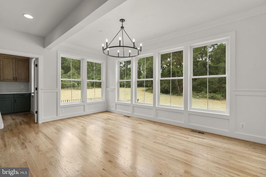 127 NOB HILL PARK DRIVE Unit: RIDGELINE
