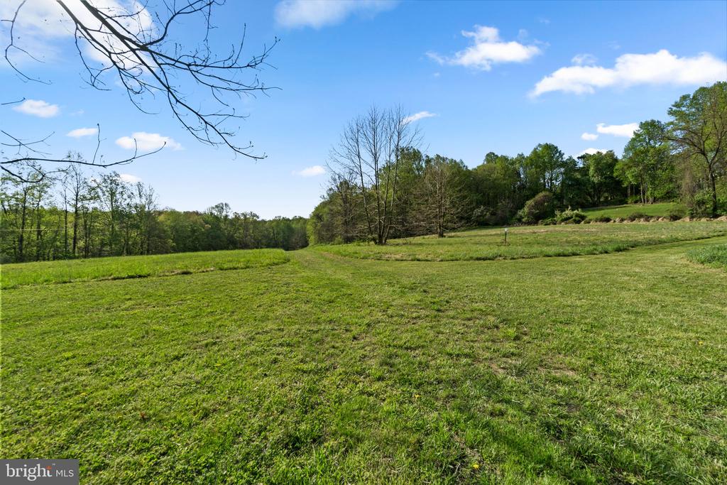 127 NOB HILL PARK DRIVE Unit: RIDGELINE