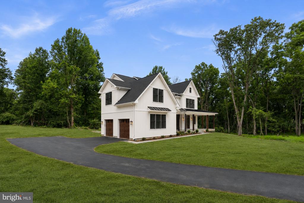 127 NOB HILL PARK DRIVE Unit: RIDGELINE
