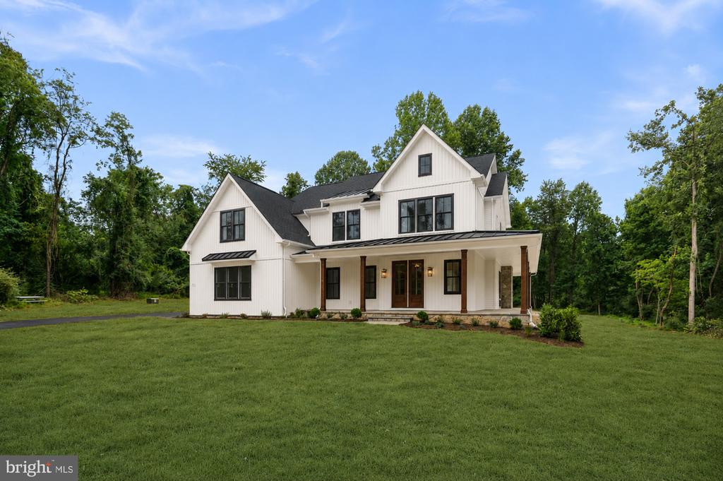127 NOB HILL PARK DRIVE Unit: RIDGELINE