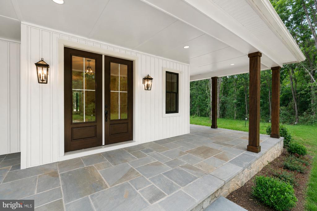 127 NOB HILL PARK DRIVE Unit: RIDGELINE