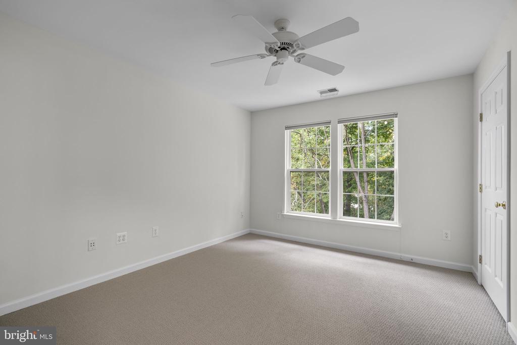 9012 FOREST OAKS ROAD