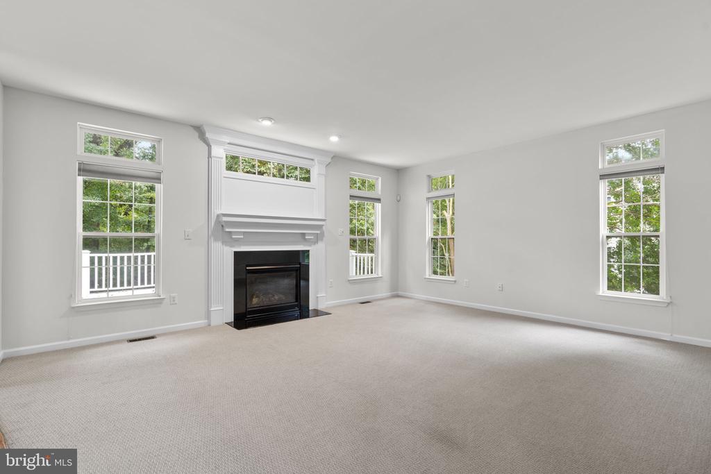9012 FOREST OAKS ROAD