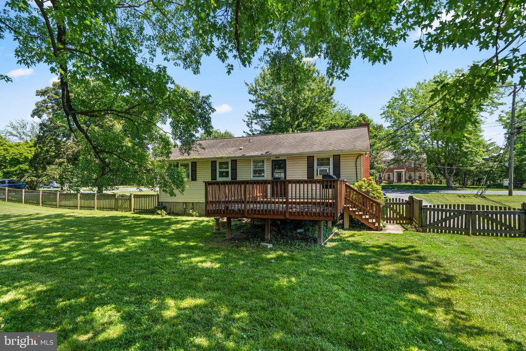 9264 MARYDELL ROAD