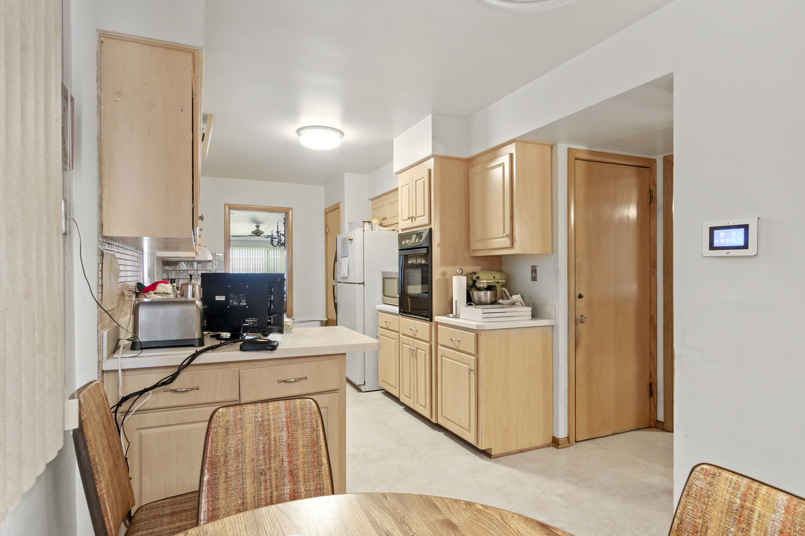 1732 E 87th Place