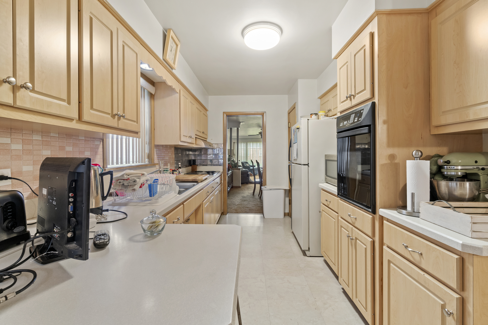 1732 E 87th Place