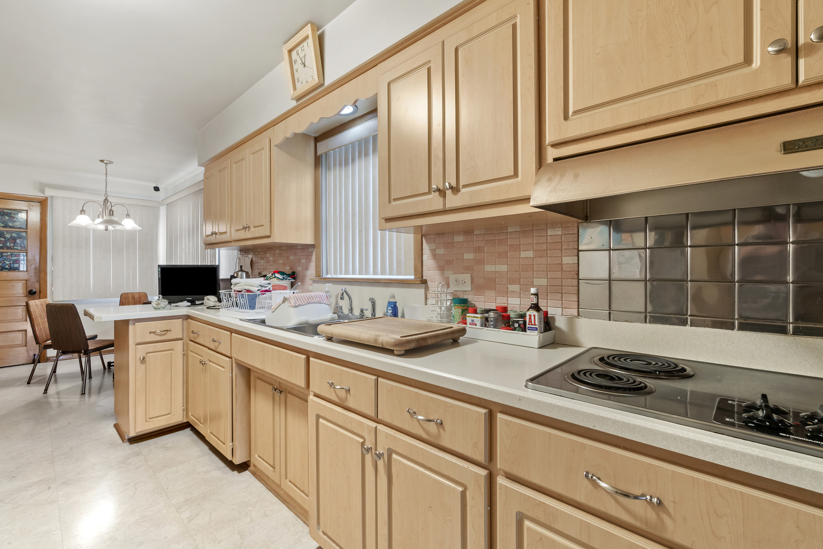 1732 E 87th Place