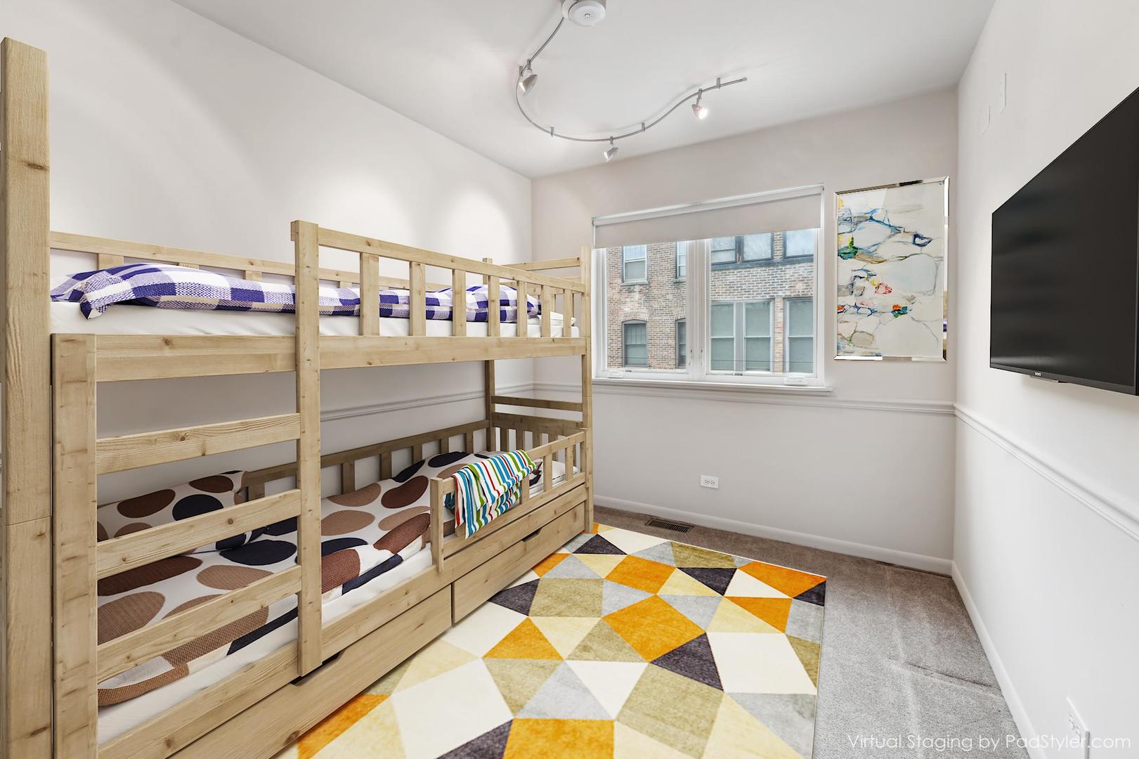 1716 E 54th Street Unit: I