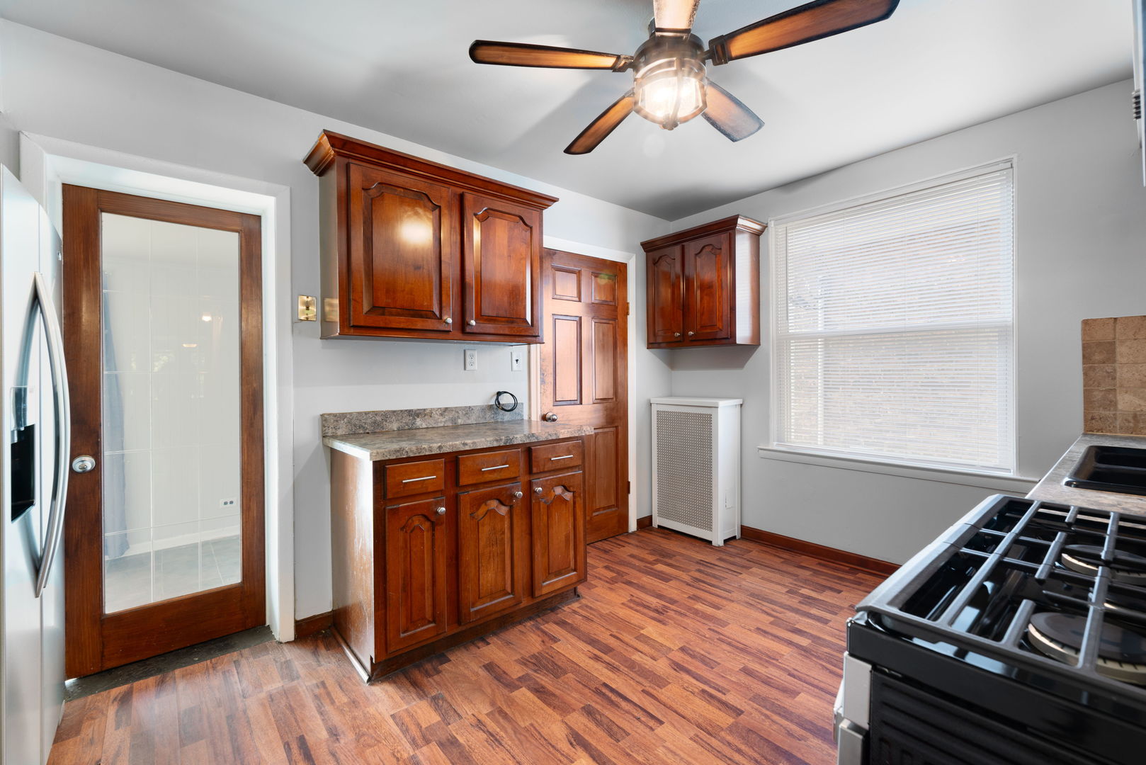 936 N Ridgeland Avenue