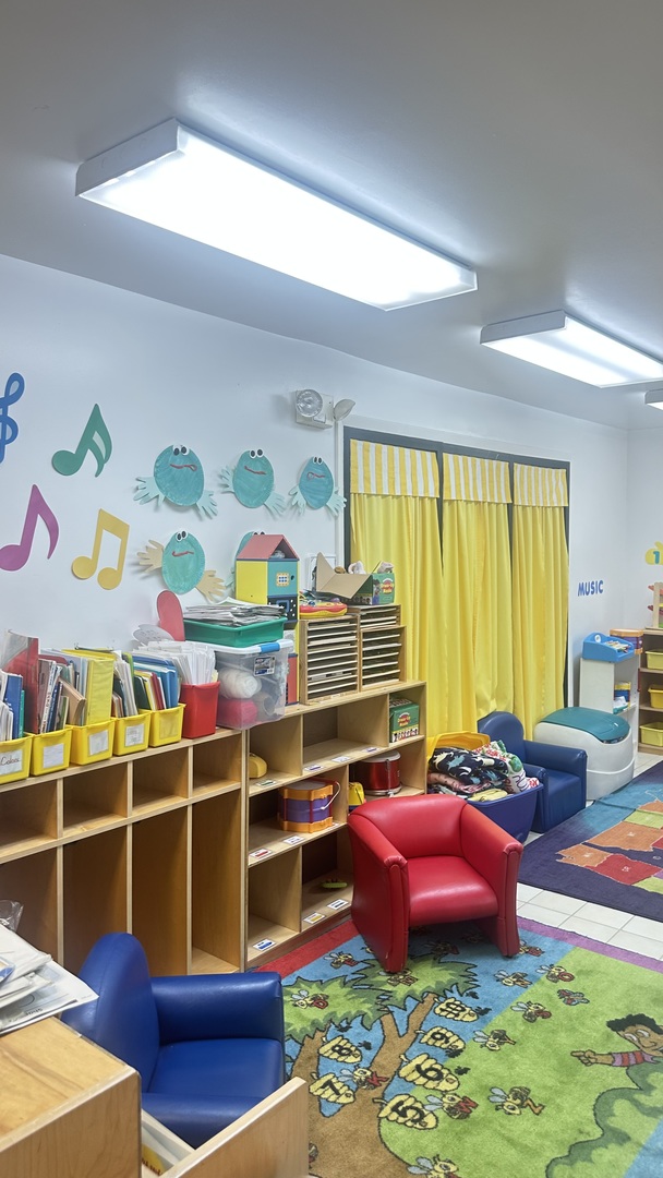 3535 W LINCOLN Highway