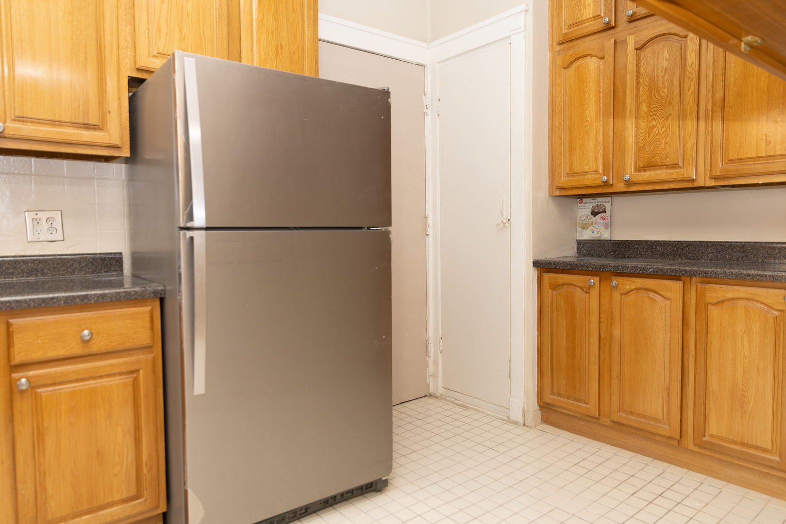 940 E 48th Street Unit: 2