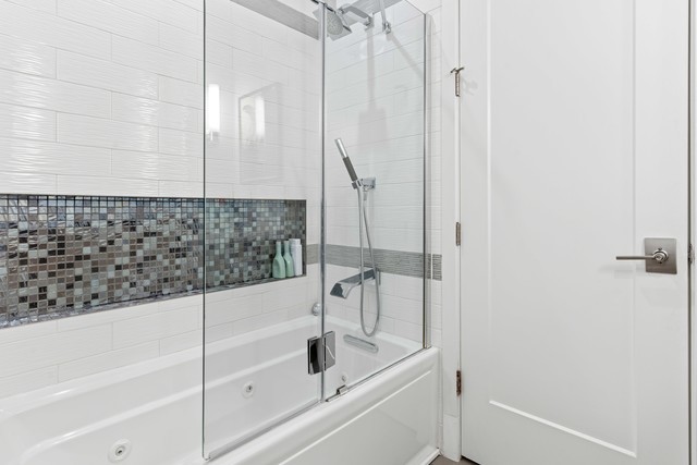 1420 W Fulton Street