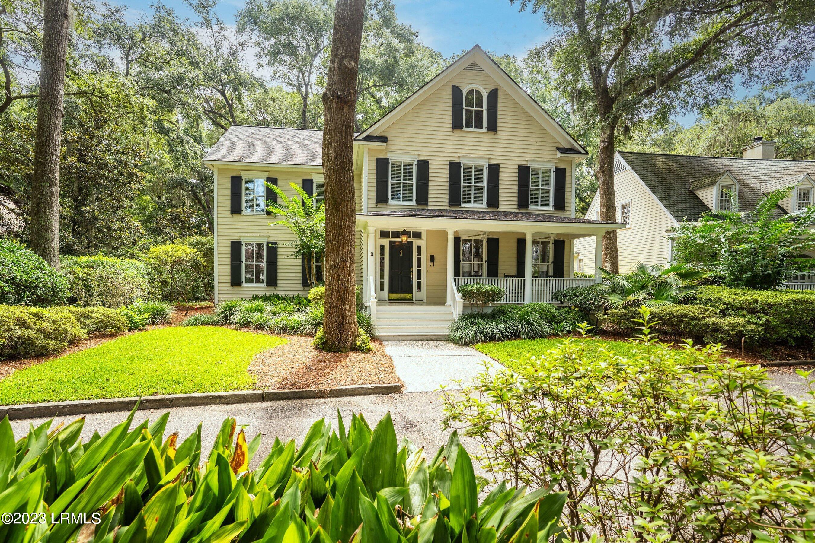 10 Waterside Drive