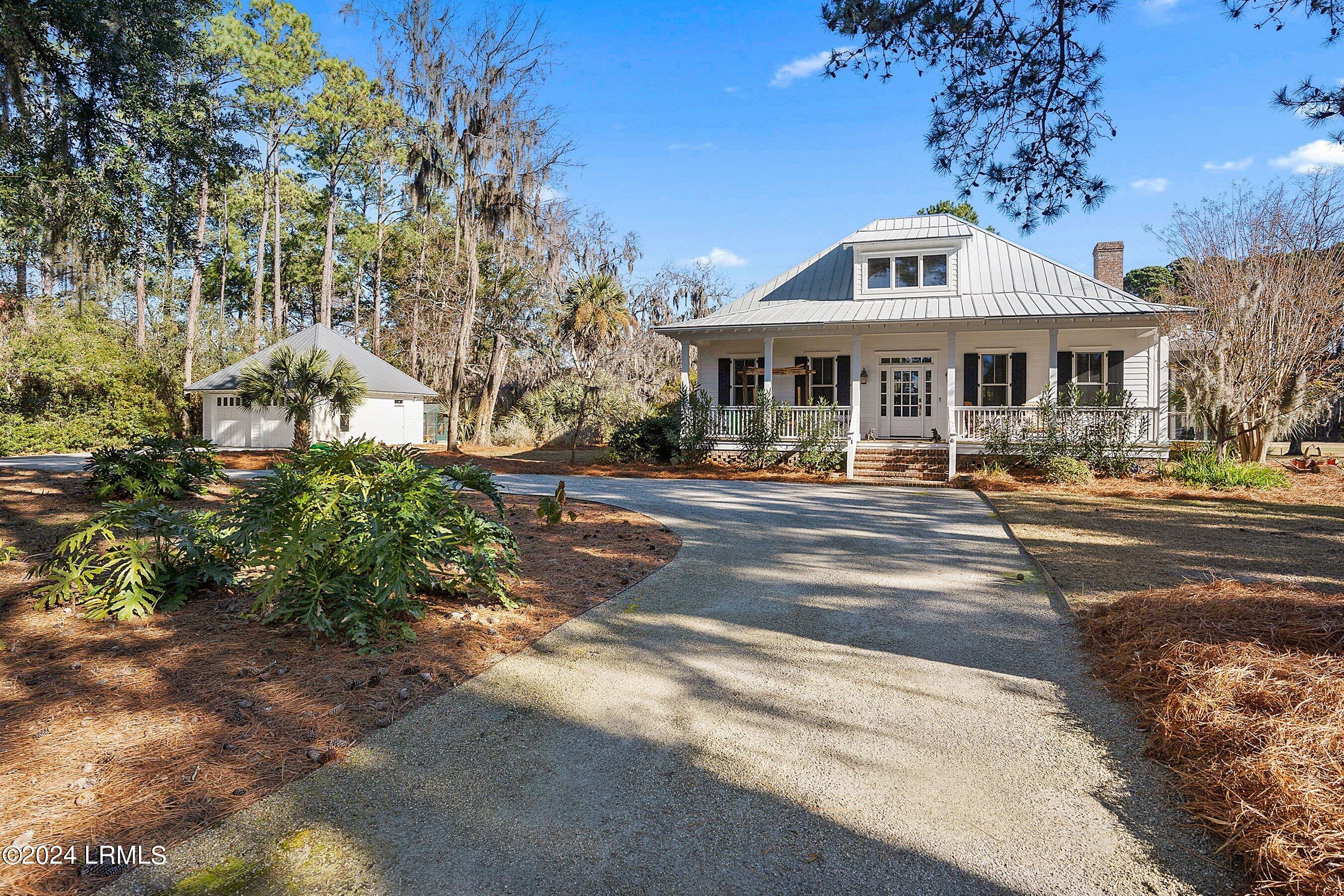 91 Dolphin Point Drive