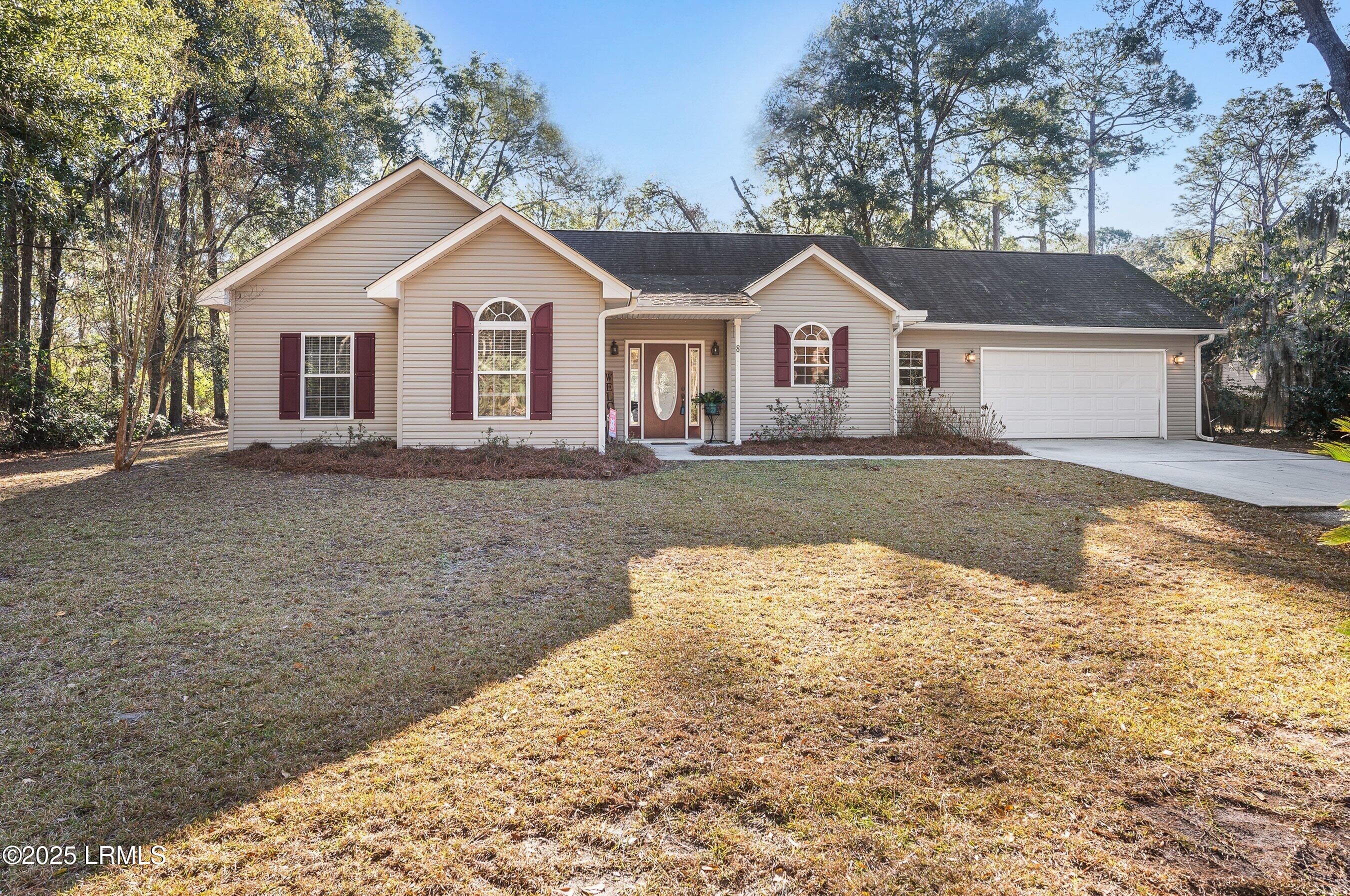 8 Woods Lane