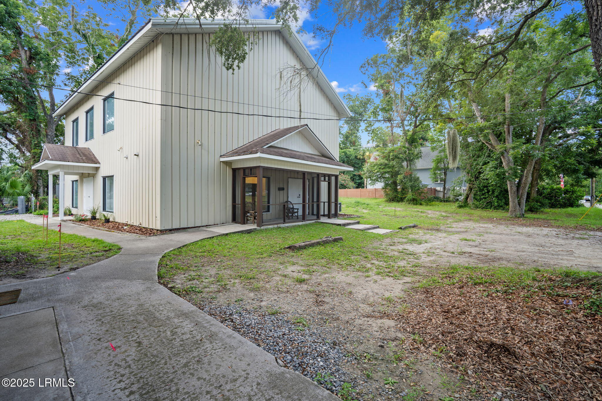 2219 Prince Street photo