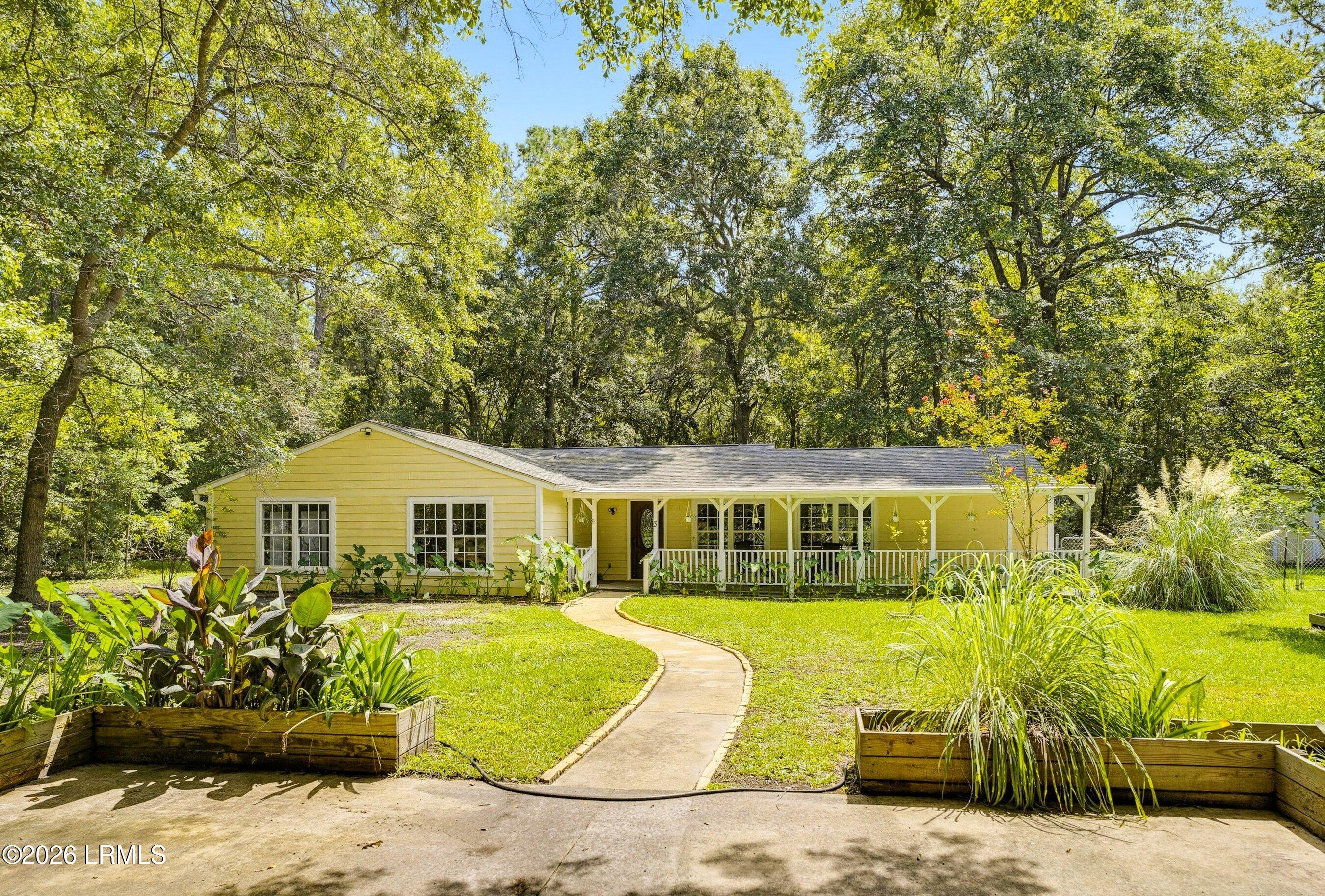3 Milton Way photo
