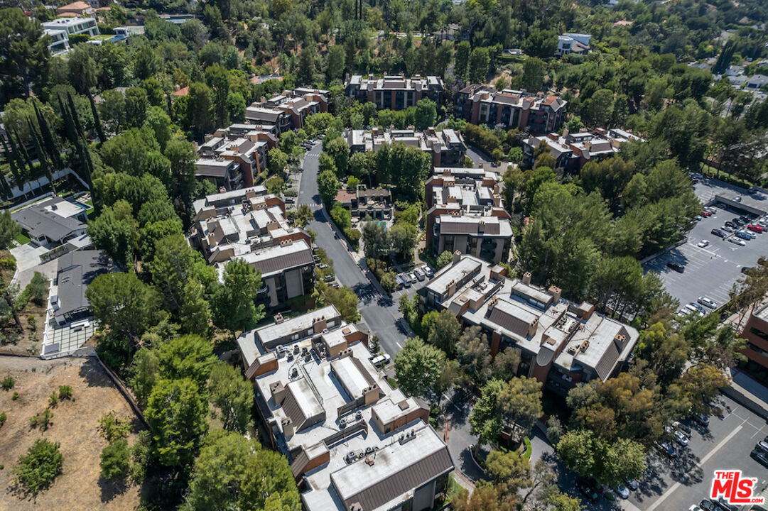 4760 Park Encino Ln Unit: 109