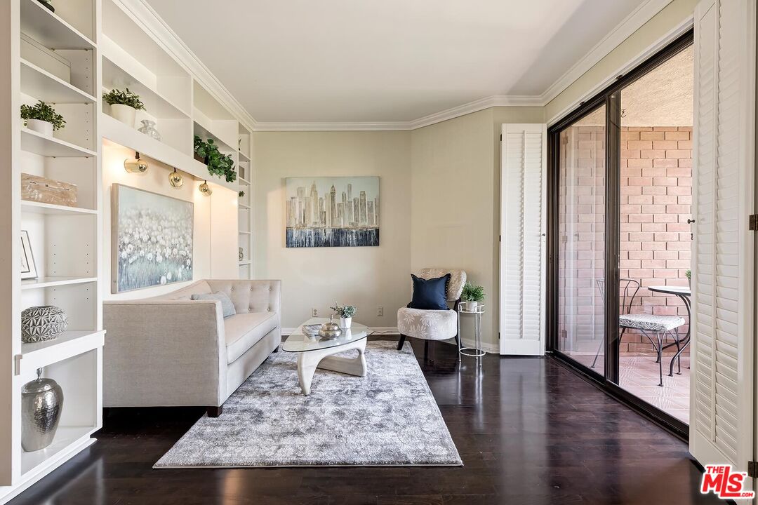 4760 Park Encino Ln Unit: 109