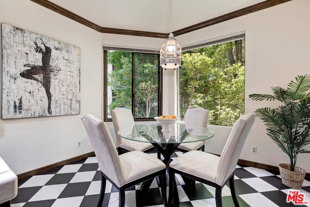 4760 Park Encino Ln Unit: 109