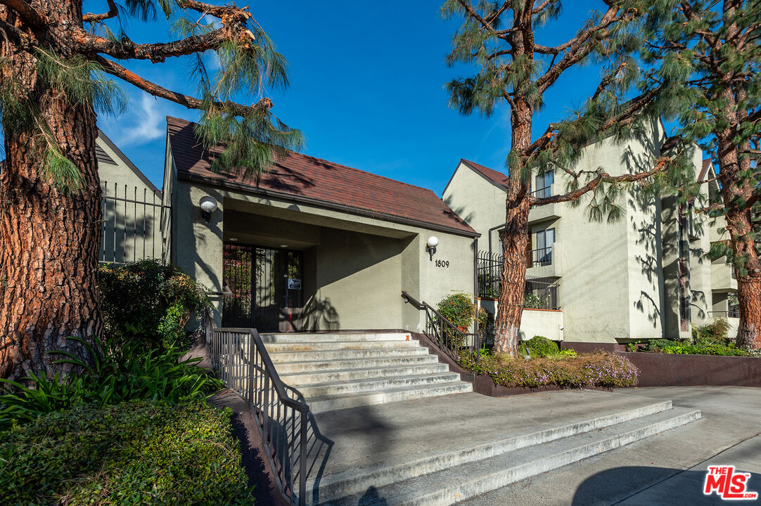 1809 Peyton Ave Unit: 113