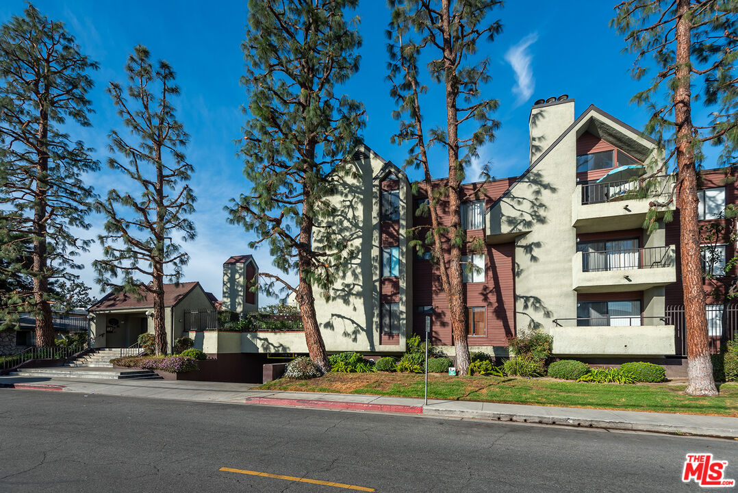 1809 Peyton Ave Unit: 113