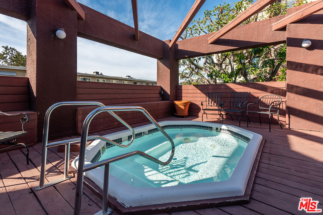 1809 Peyton Ave Unit: 113