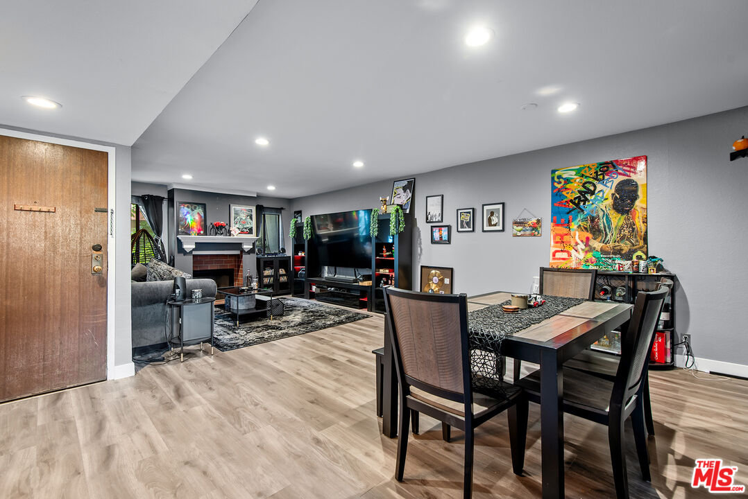 1809 Peyton Ave Unit: 113