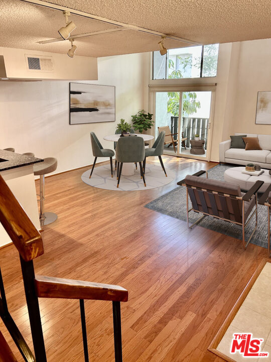 18645 Hatteras St Unit: 274