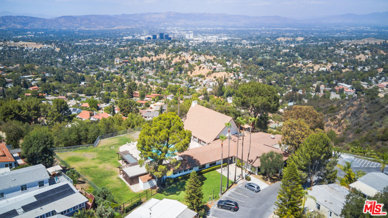 120 Navajo Ln