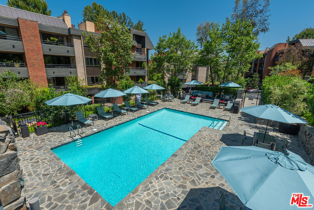 4784 Park Encino Ln Unit: 103