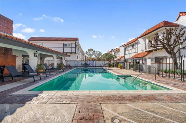 10030 Owensmouth AVE Unit: 32
