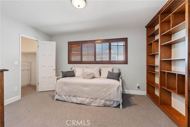 10030 Owensmouth AVE Unit: 32