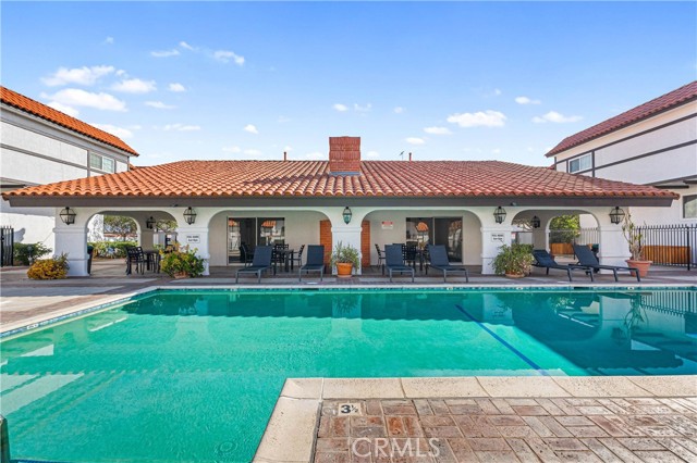 10030 Owensmouth AVE Unit: 32