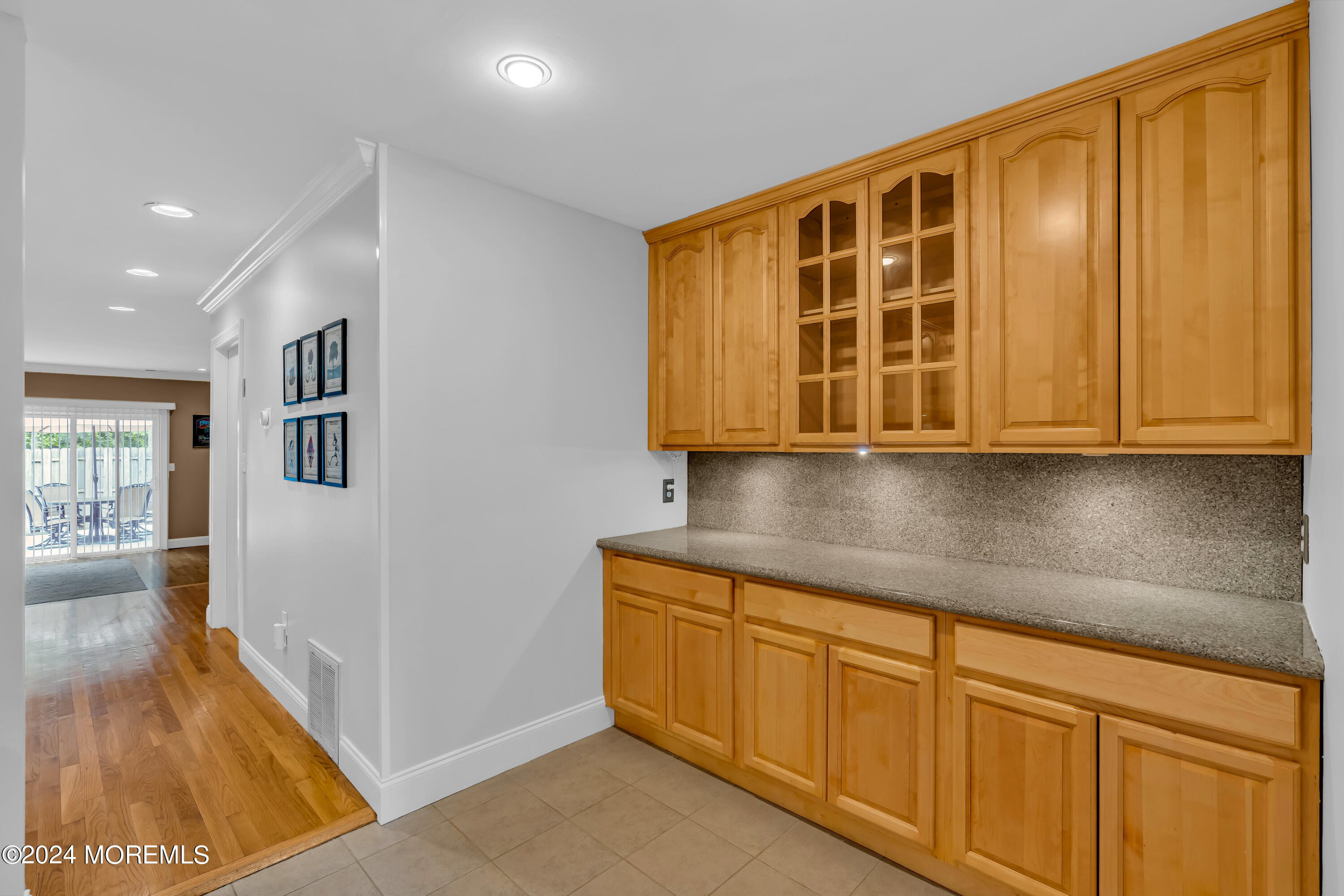 17 Lexington Circle