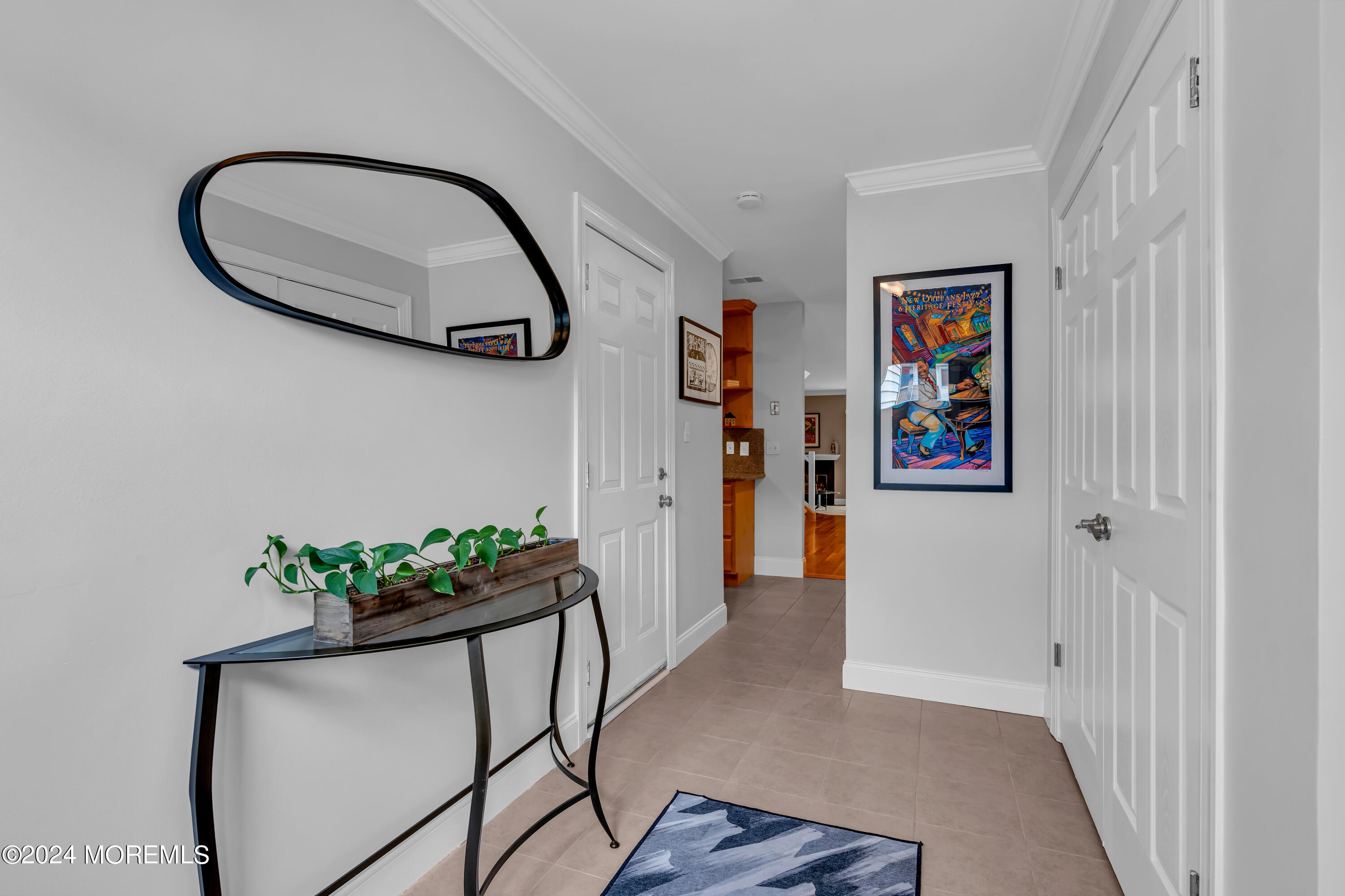 17 Lexington Circle