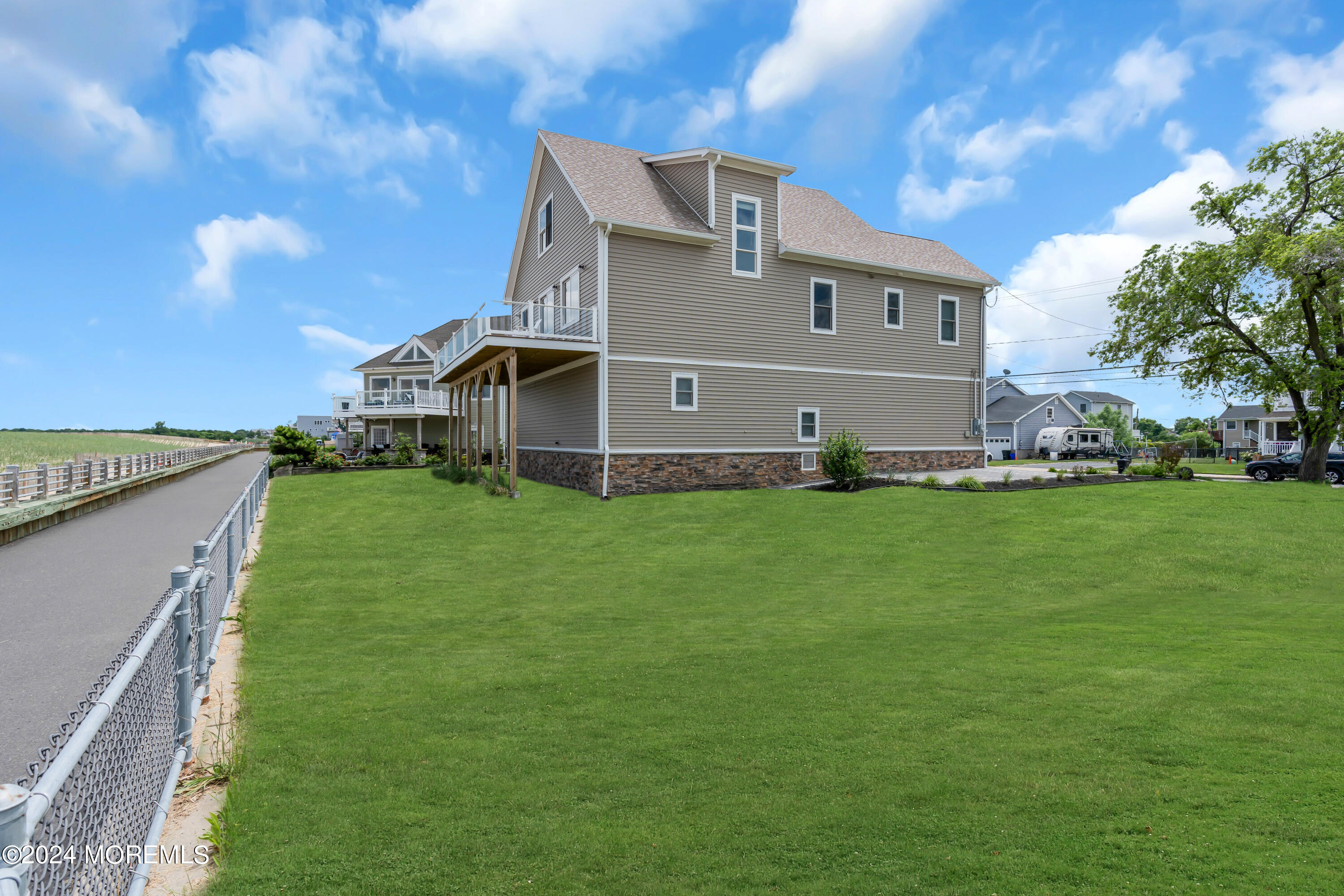 629 Front Street